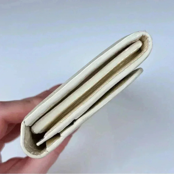 Prada Vanilla Leather Etiquette Continental Wallet - Picture 2 of 10